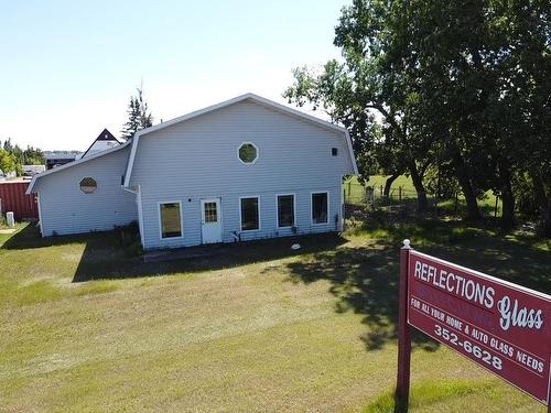 5735-40 Ave, Wetaskiwin, AB 