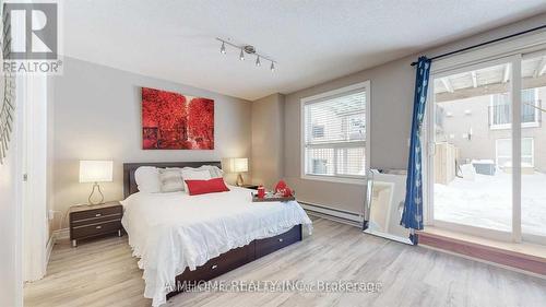 WALK OUT BSMT - 10 PORTSMOUTH ROAD , Vaughan, Ontario L6A 3E7 2