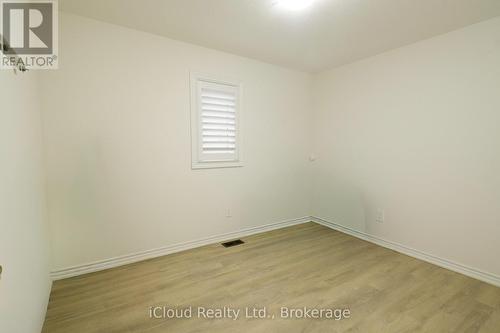 8 Whitton Drive, Brant, ON 