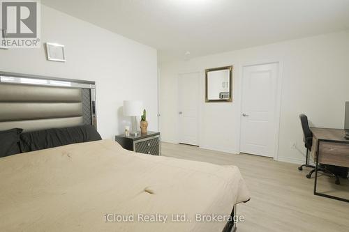 8 Whitton Drive, Brant, ON 