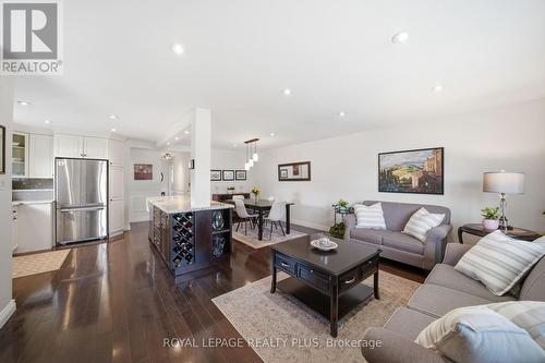 6 Merrydrew Court, Mississauga, ON 