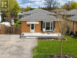 27 LAMBERT STREET  Hamilton, ON L8V 4N6