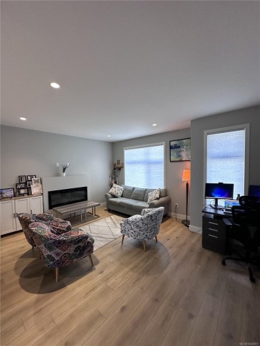 #110-2120 Triangle Trail, Langford, BC 