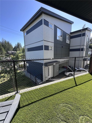 #110-2120 Triangle Trail, Langford, BC 