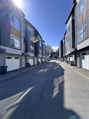 #110-2120 Triangle Trail, Langford, BC 