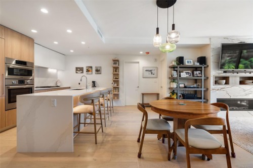 #705-2000 Hannington Rd, Langford, BC 
