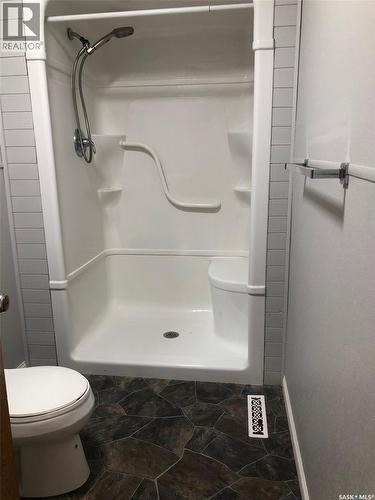 303 Fourth Avenue E, Canora, SK 