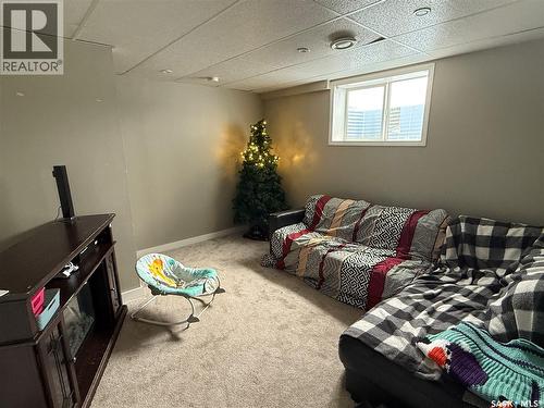 4 1795 Clark Avenue, Weyburn, SK 