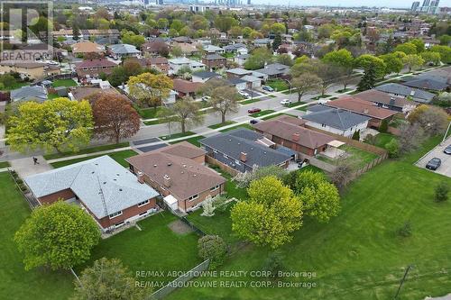 3302 Cardross Road, Mississauga, ON 