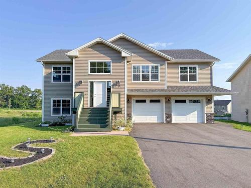 99 Royalty Road  Charlottetown, PE C1E 3E1
