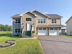 99 Royalty Road  Charlottetown, PE C1E 3E1
