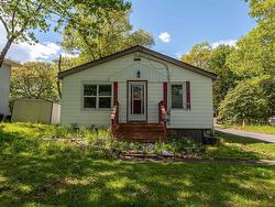 380 Rocky Lake Drive  Bedford, NS B4A 2T5