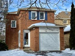14 EUGENIA COURT Markham, ON L3R 4Y6
