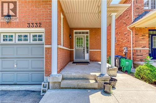3332 Angel Pass Drive, Mississauga, ON 