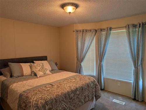 second bedroom - 96 Shilo Road, Sprucewoods, MB 