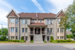 2970 Boul. Daniel-Johnson  Laval (Chomedey), QC H7P 5Z5