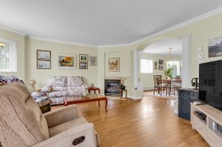 Salon - 