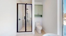 Master Bathroom - 