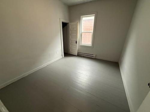 258 Cathedral Ave, Winnipeg, MB 