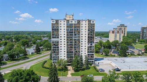 4B-1975 Corydon Ave, Winnipeg, MB 