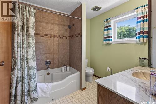 1112 11Th Street, Humboldt, SK - Indoor Photo Showing Bathroom