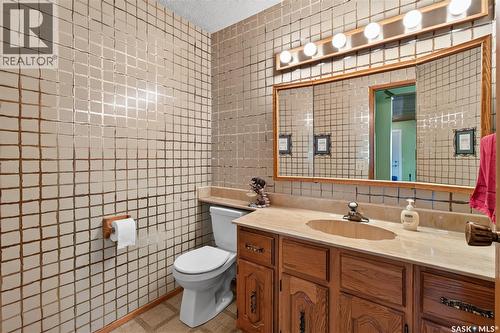 1112 11Th Street, Humboldt, SK - Indoor Photo Showing Bathroom