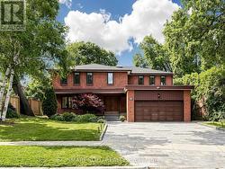 83 FISHERVILLE ROAD Toronto, ON M2R 3C1