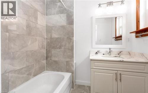 193 Madison Avenue S, Kitchener, ON 