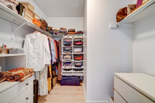 Closet - 202-16310 Rue Sherbrooke E., Montréal (Rivière-Des-Prairies/Pointe-Aux-Trembles), QC - Indoor With Storage