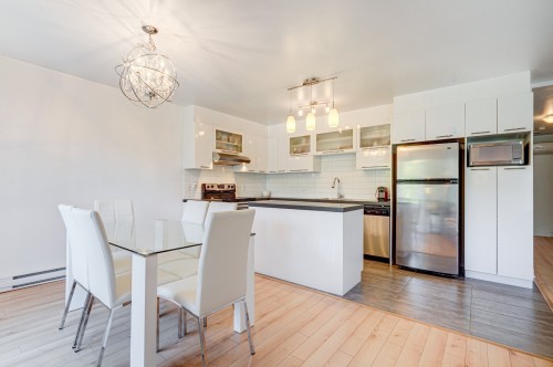 Dining Room - 202-16310 Rue Sherbrooke E., Montréal (Rivière-Des-Prairies/Pointe-Aux-Trembles), QC - Indoor