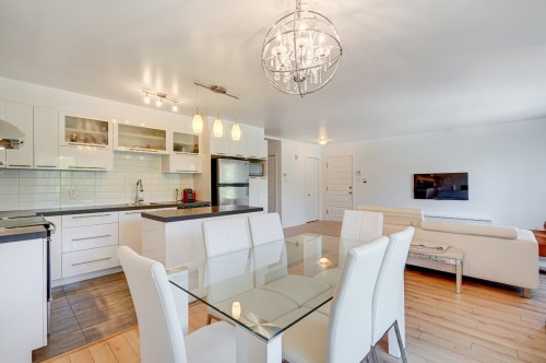 Dining Room - 202-16310 Rue Sherbrooke E., Montréal (Rivière-Des-Prairies/Pointe-Aux-Trembles), QC - Indoor