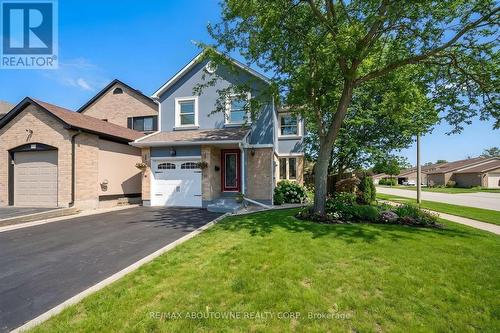 395 MAIDSTONE CRESCENT  Oakville, ON L6M 1C1