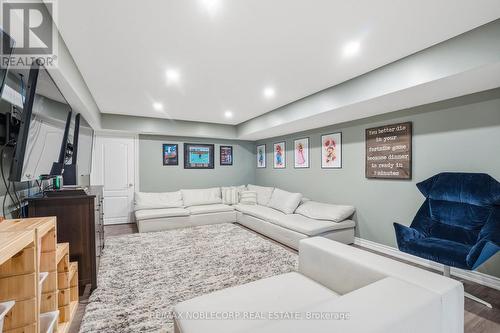 80 Carmichael Crescent, King, ON 