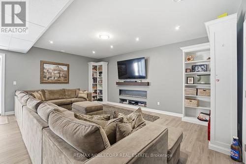 80 Carmichael Crescent, King, ON 