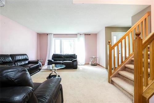22 Hearthwood Grv, Winnipeg, MB 