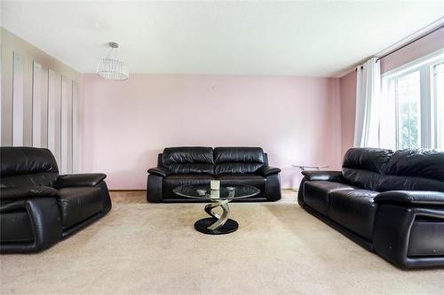 22 Hearthwood Grv, Winnipeg, MB 