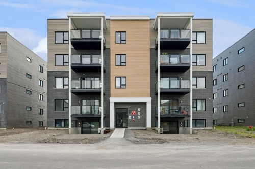 403-509 Rue Jacques-Cartier , Salaberry-de-Valleyfield, QC J6T 0J6 2