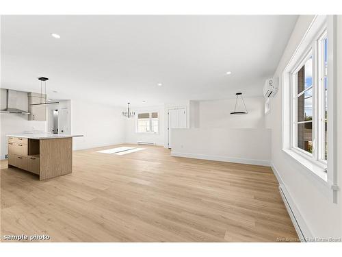 47 Mansfield, Moncton, NB 