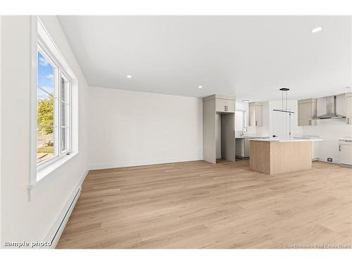 47 Mansfield, Moncton, NB 