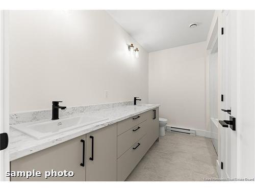 47 Mansfield, Moncton, NB 