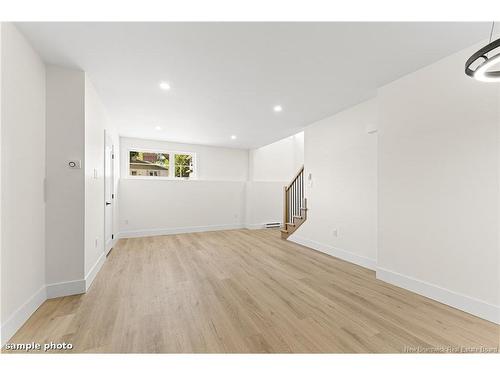 47 Mansfield, Moncton, NB 