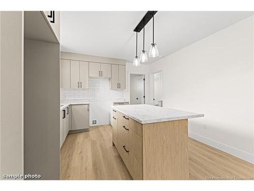 47 Mansfield, Moncton, NB 