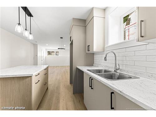 47 Mansfield, Moncton, NB 