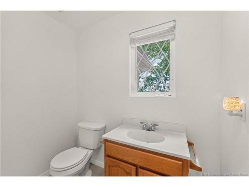178 Hills Point Rd, Oak Bay, NB 