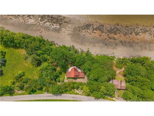 178 Hills Point Rd, Oak Bay, NB 