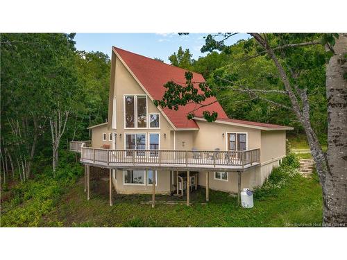 178 Hills Point Rd, Oak Bay, NB 