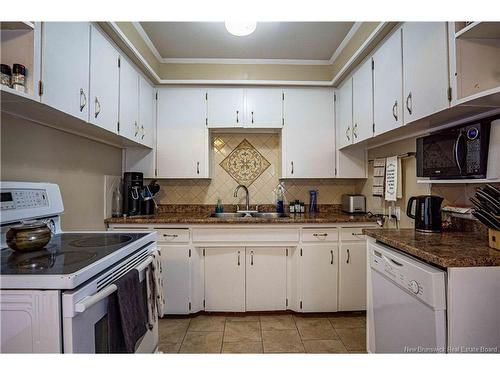 47 Allen St, Fredericton, NB 