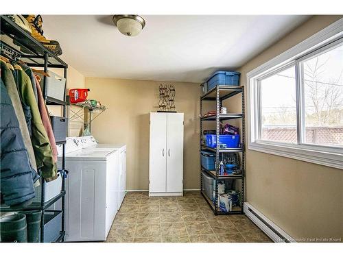 47 Allen St, Fredericton, NB 