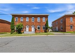 47 Allen ST  Fredericton, NB E3A 4N2