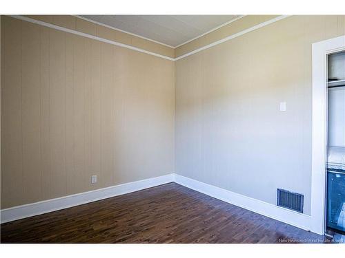47 Allen St, Fredericton, NB 
